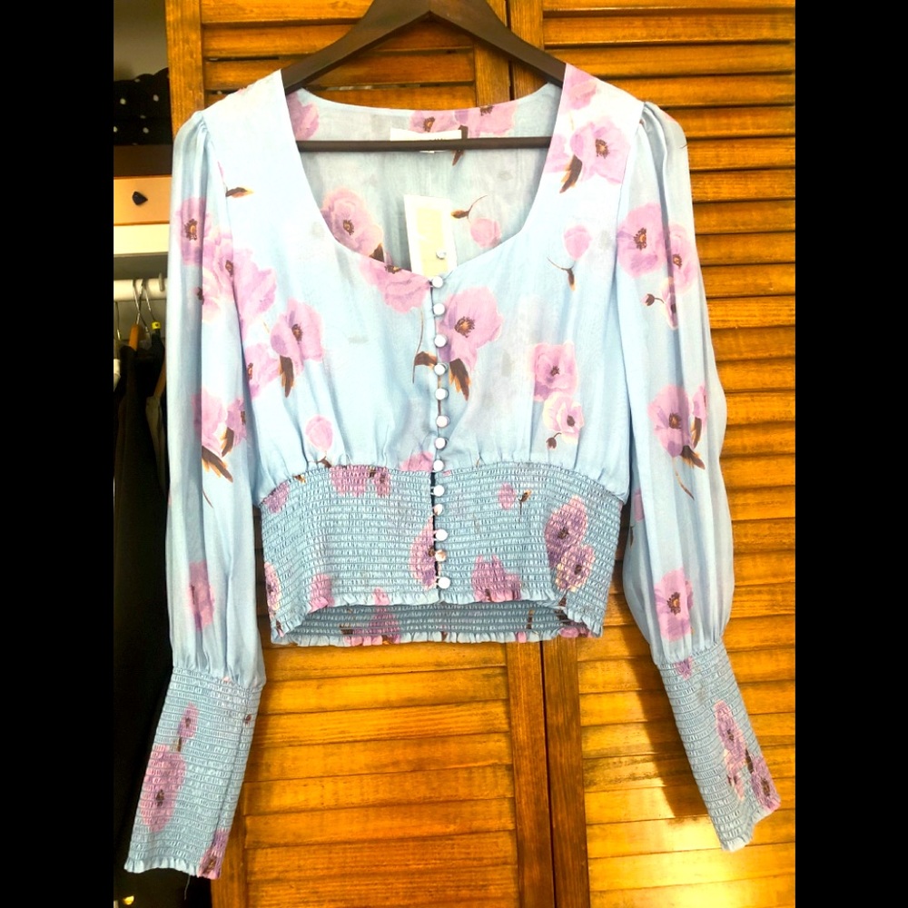 Gorgeous short blouse with purple flowers